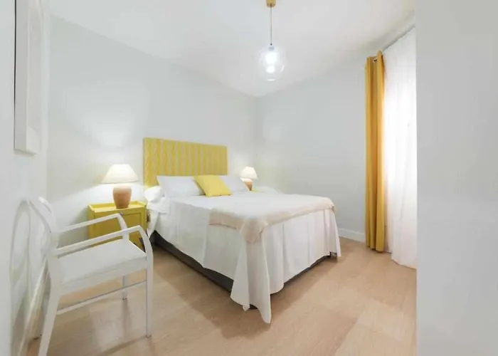 Casa Angeline Azul 1 By Kubik * Касерес