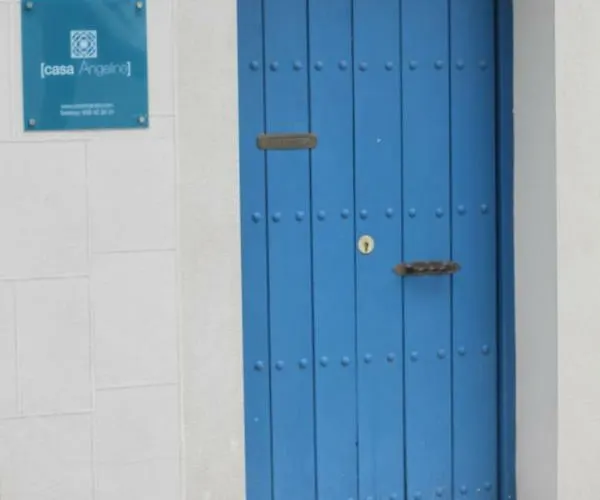 Casa Angeline Azul 1 By Kubik Касерес